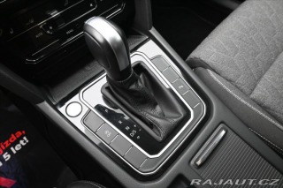 Volkswagen Passat 2,0 TDI 110kW DSG Busines 2024