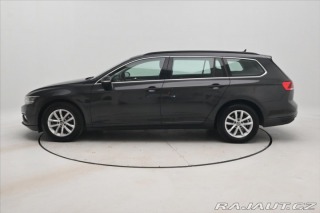 Volkswagen Passat 2,0 TDI 110kW DSG Busines 2024