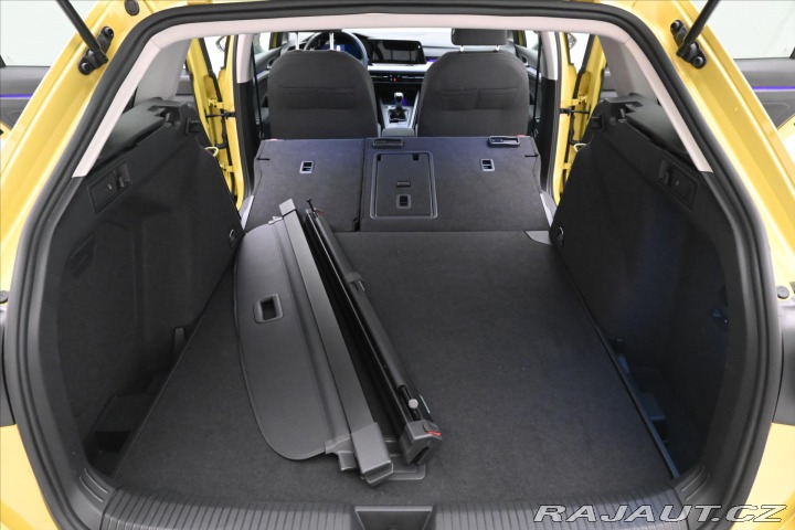 Volkswagen Golf 2,0 TDI 110kW Life Záruka 2022