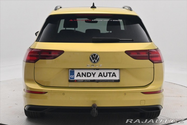 Volkswagen Golf 2,0 TDI 110kW Life Záruka 2022