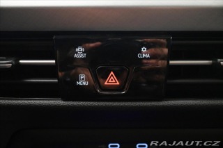 Volkswagen Golf 2,0 TDI 110kW Life Záruka 2022