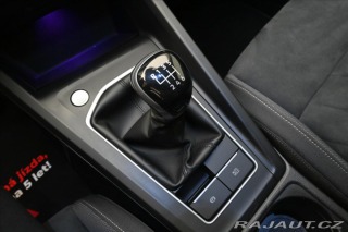 Volkswagen Golf 2,0 TDI 110kW Life Záruka 2022