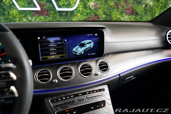 Mercedes-Benz E 63S*4M+*VZDUCH*KEYLESS*36 2022