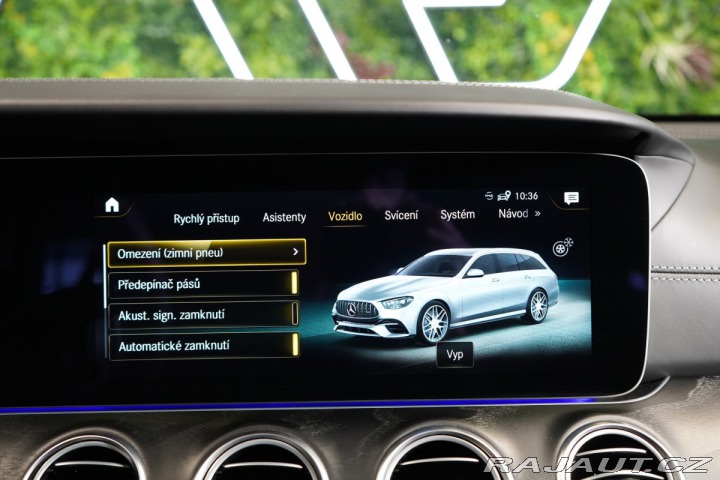 Mercedes-Benz E 63S*4M+*VZDUCH*KEYLESS*36 2022