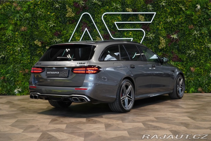 Mercedes-Benz E 63S*4M+*VZDUCH*KEYLESS*36 2022