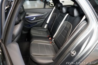 Mercedes-Benz E 63S*4M+*VZDUCH*KEYLESS*36 2022