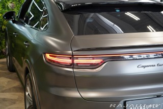 Porsche Cayenne TURBO*COUPE*PCCB*BURM*HUD 2020