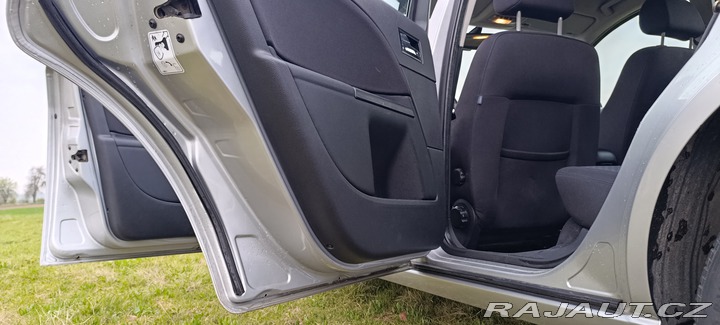 Ford Mondeo MK3 Ghia 2006