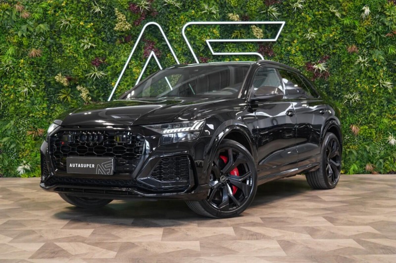 Audi RS Q8 TFSI*MATRIX*TAŽNÉ*360*B&a