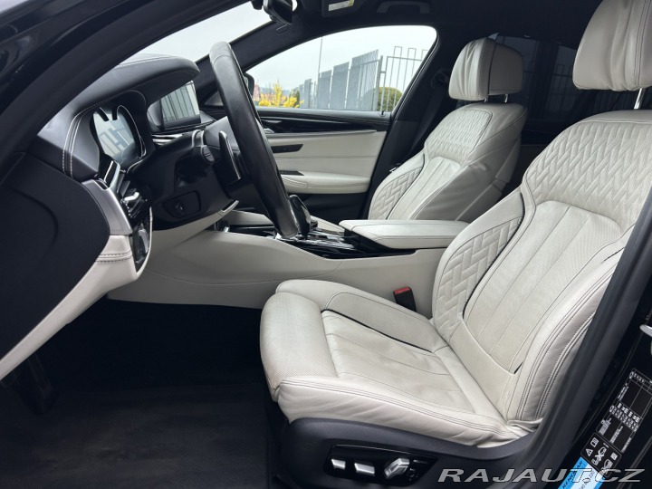 BMW 5 5M550i xDrive G30 2017