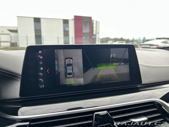 BMW 5 5M550i xDrive G30 2017