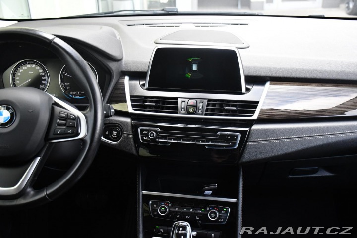 BMW 2 216D GRANTOURER TAŽNÉ 7MÍ 2021