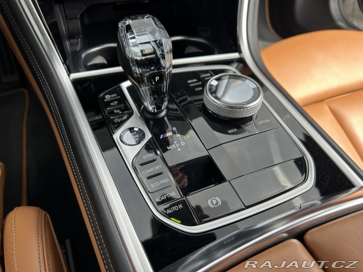 BMW 8 8M850i xDrive Coupe MSpor 2021