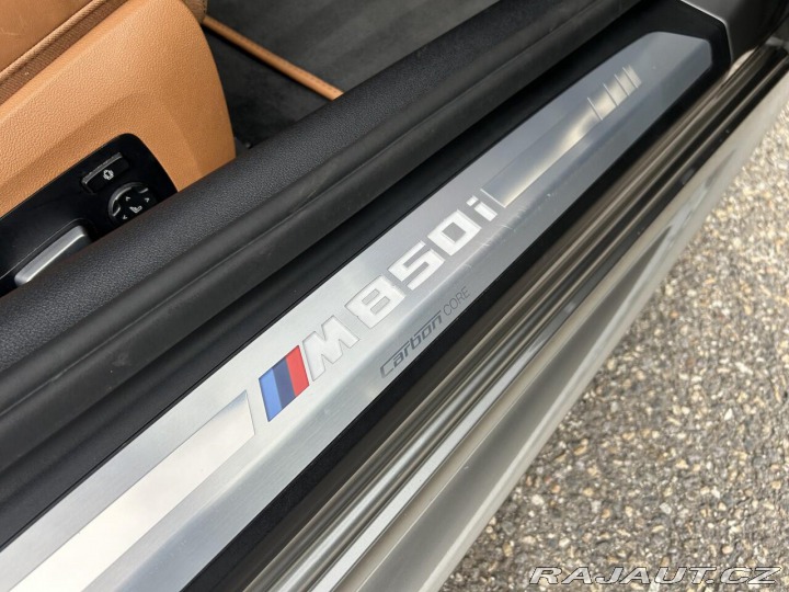 BMW 8 8M850i xDrive Coupe MSpor 2021