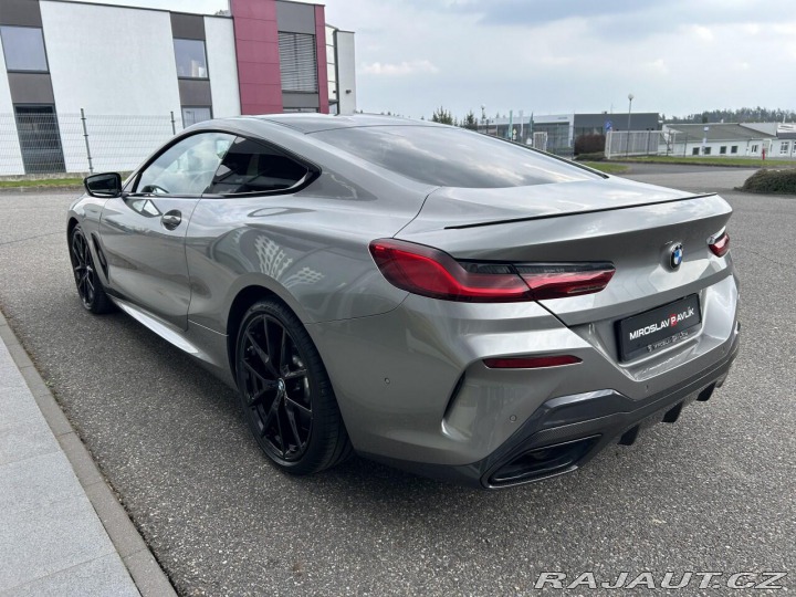 BMW 8 8M850i xDrive Coupe MSpor 2021