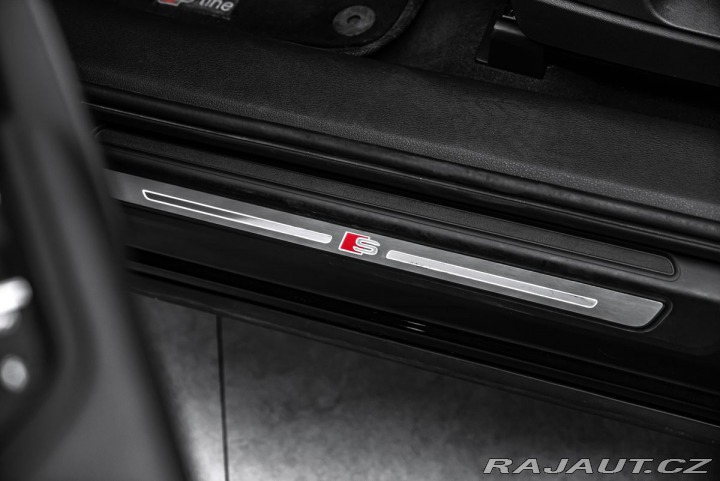 Audi Q5 Alcantara, tažné 2019