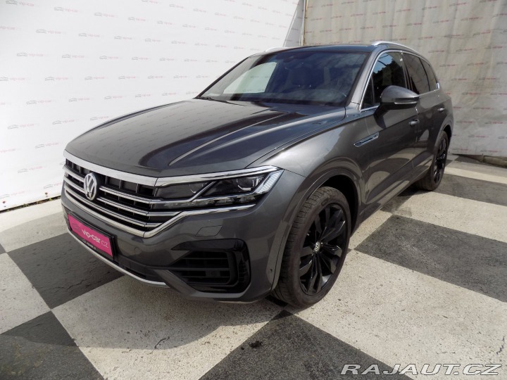 Volkswagen Touareg 3.0TDI/R-Line/4x4/AT/Matr 2018