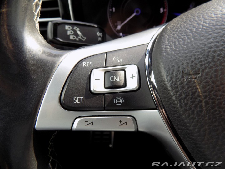 Volkswagen Touareg 3.0TDI/R-Line/4x4/AT/Matr 2018