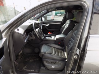 Volkswagen Touareg 3.0TDI/R-Line/4x4/AT/Matr 2018
