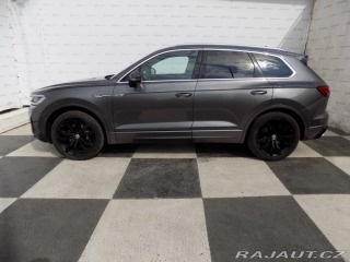 Volkswagen Touareg 3.0TDI/R-Line/4x4/AT/Matr 2018