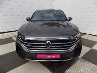 Volkswagen Touareg 3.0TDI/R-Line/4x4/AT/Matr 2018