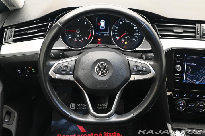 Volkswagen Passat 2,0 TDI 110kW Business Zá 2020
