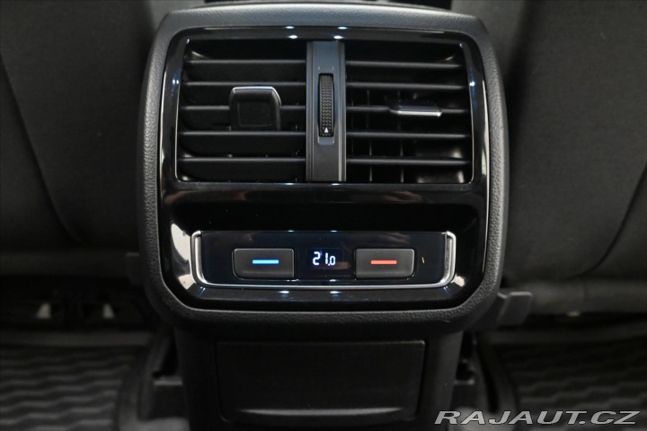 Volkswagen Passat 2,0 TDI 110kW Business Zá 2020