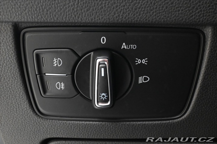 Volkswagen Passat 2,0 TDI 110kW Business Zá 2020