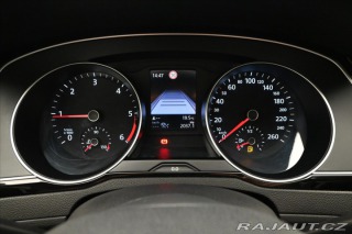 Volkswagen Passat 2,0 TDI 110kW Business Zá 2020