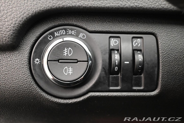 Opel Insignia 2,0 CDTi 118 kW navigace 2012