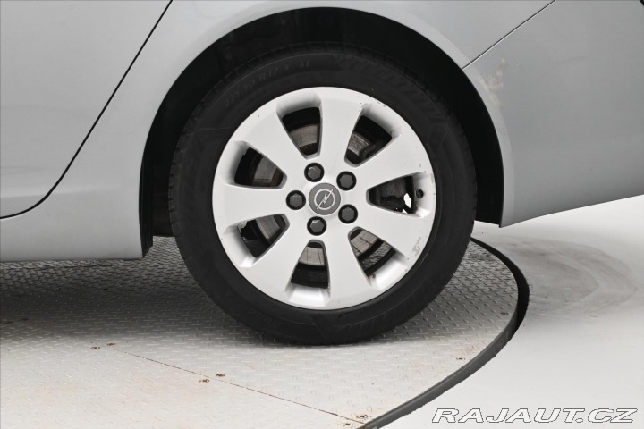 Opel Insignia 2,0 CDTi 118 kW navigace 2012