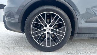 Porsche Macan 4 2025