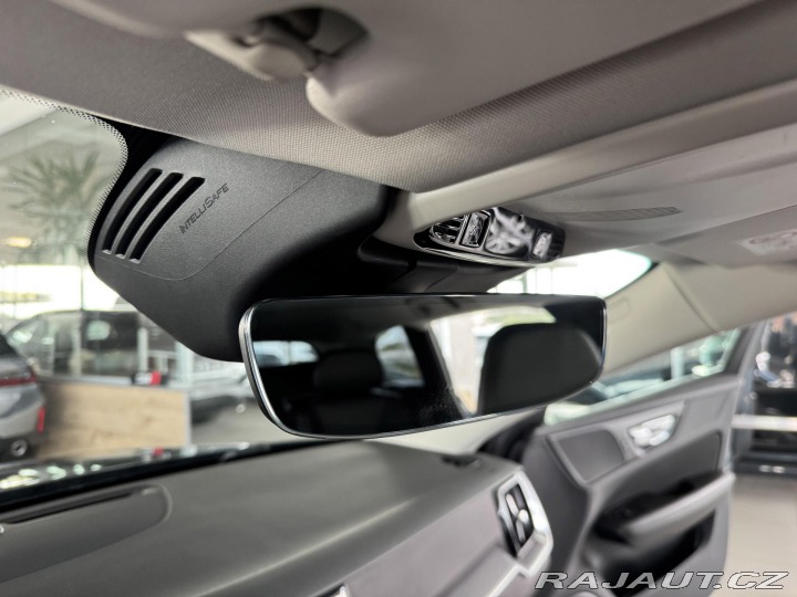 Volvo V60 T4 AUT*140kW* 1800