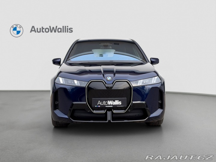 BMW iX xDrive60 1800