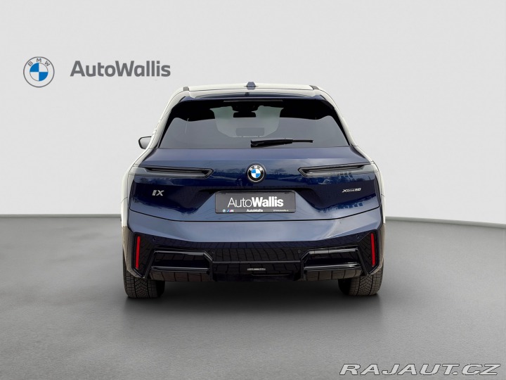 BMW iX xDrive60 1800