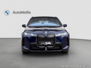 BMW iX xDrive60 1800
