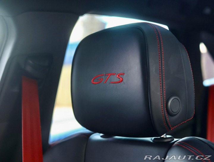 Porsche Macan GTS PDK 2023