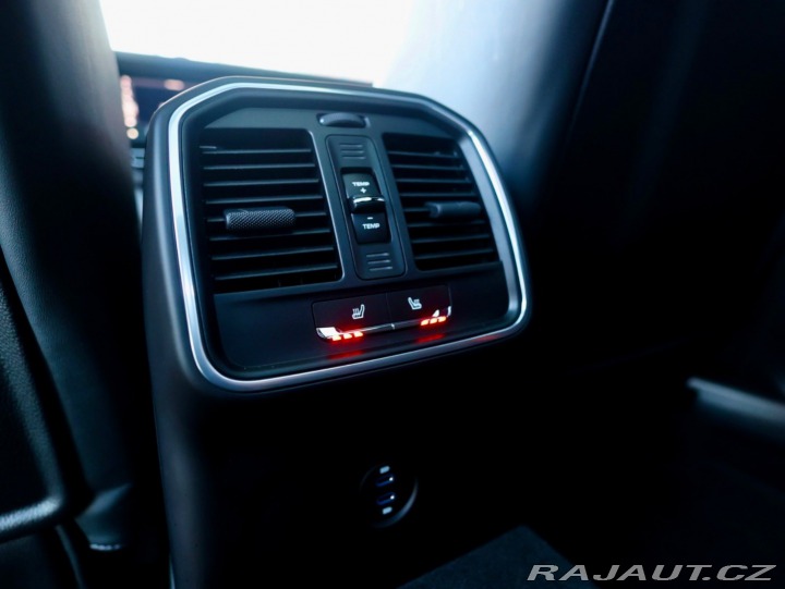 Porsche Macan GTS PDK 2023