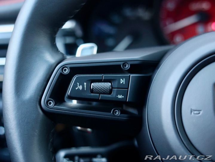 Porsche Macan GTS PDK 2023