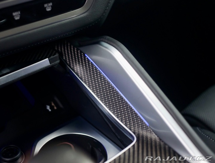 BMW XM 4.4 V8 ehybrid 480 KW, A 2023