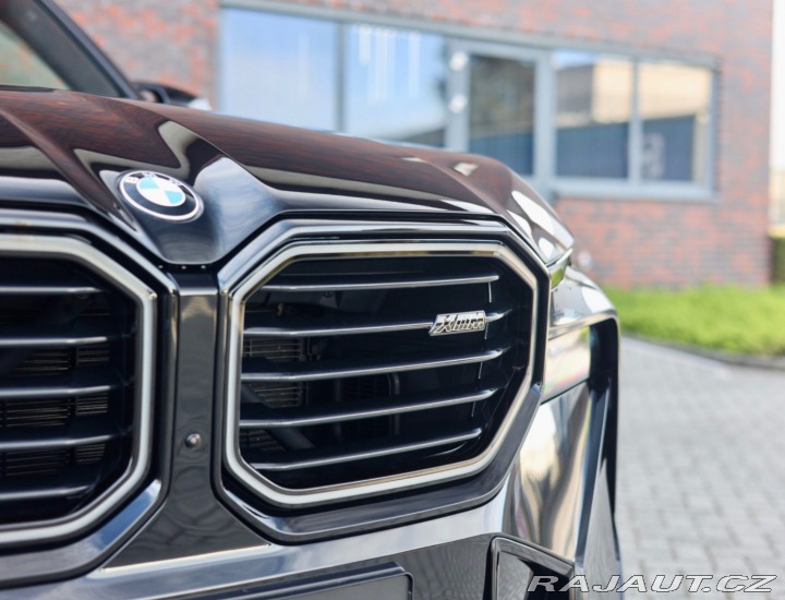BMW XM 4.4 V8 ehybrid 480 KW, A 2023