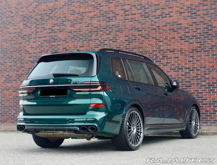 BMW X7 ALPINA XB7 4.4 V8 Skylou 2023
