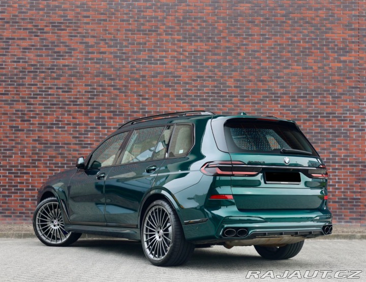 BMW X7 ALPINA XB7 4.4 V8 Skylou 2023