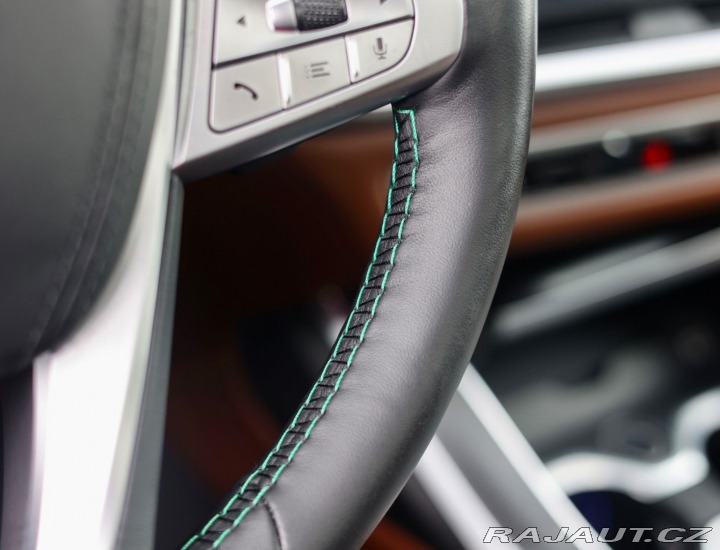 BMW X7 ALPINA XB7 4.4 V8 Skylou 2023