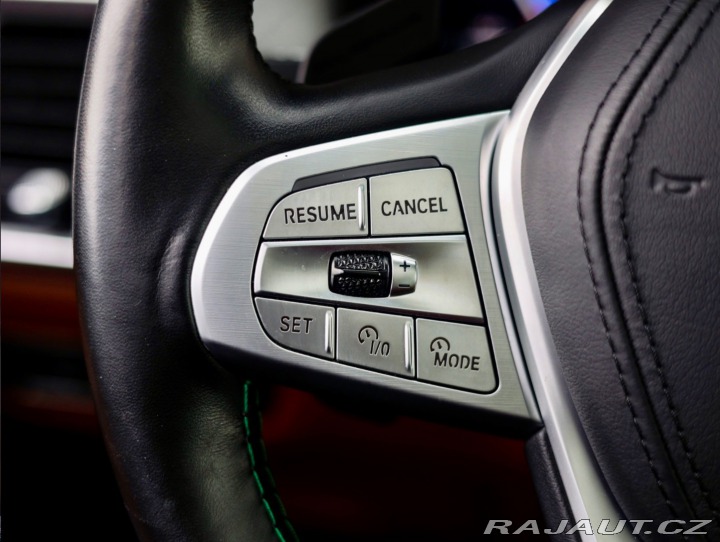 BMW X7 ALPINA XB7 4.4 V8 Skylou 2023