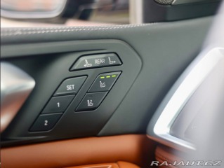 BMW X7 ALPINA XB7 4.4 V8 Skylou 2023