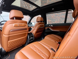 BMW X7 ALPINA XB7 4.4 V8 Skylou 2023