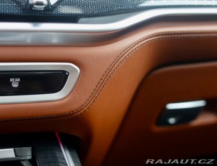 BMW X7 ALPINA XB7 4.4 V8 Skylou 2023