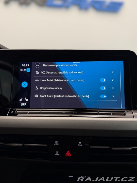 Volkswagen Golf 2.0 TDI Life 1.Majiteľ S 2024