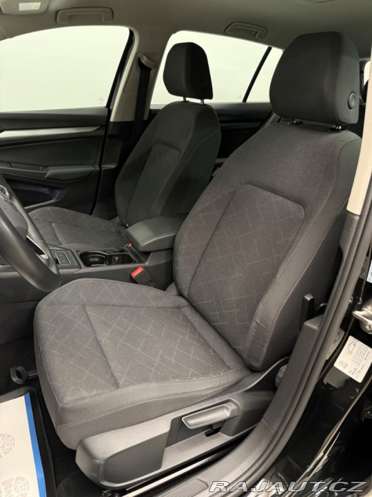 Volkswagen Golf 2.0 TDI Life 1.Majiteľ S 2024